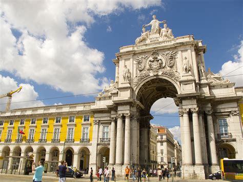 what is the capital city of portugal